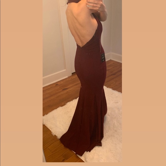 Lulus Dresses & Skirts - Lulus High Neck Halter Maxi Dress